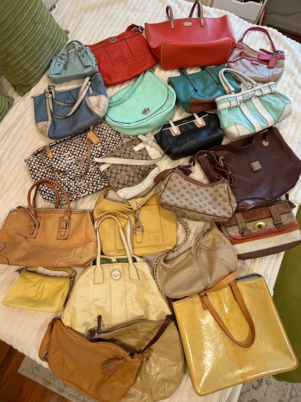 Handbag Purse Lot 22 pieces - Louis Vuitton, Coach, Fossil, Tula Genuine Leather